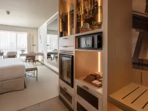 Epic Sana Marquês Hotel