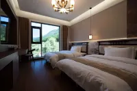 Yunxi Lishe (Jiuzhaigou Qianguqing) Hotels in Jiuzhaigou