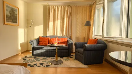 Seehotel Schwert Отели рядом с достопримечательностью «cereneo AG»