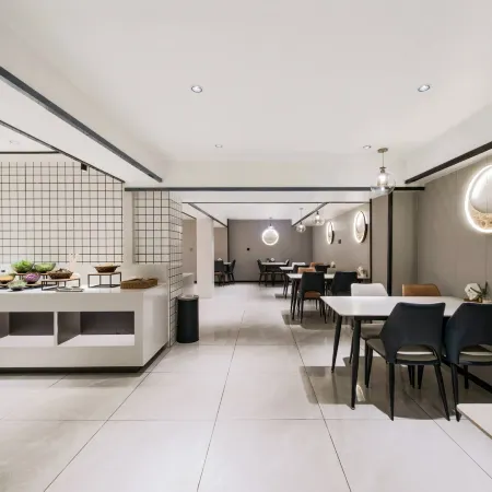 Flower · Designer Hotel (Yanji Yanbian University Korean Folk Garden)