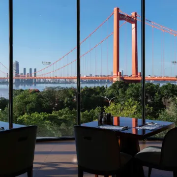 Hilton Wuhan Riverside