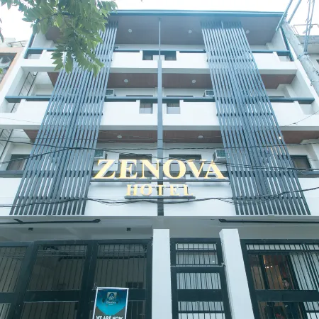 RedDoorz @ Zenova Hotel