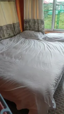 Hongyuan Saiwai Meijing Cangcanguan Hotel dekat Waqie Talin