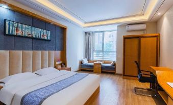 Weiduo Hotel (Fenghuang North Street)