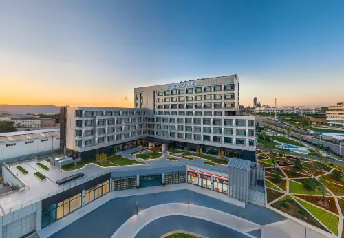 Novotel Yangquan High-Tech Zone فنادق في يانغ تشىُان