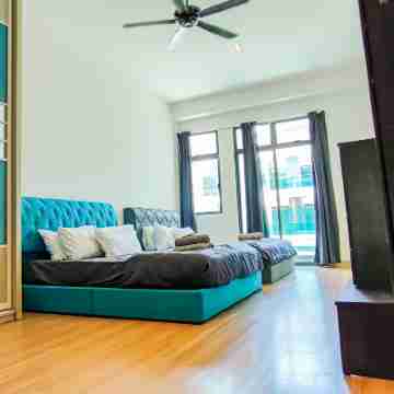 Private Pool Villa at Puchong by HCK Rooms