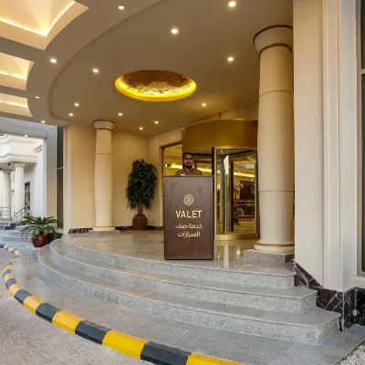 Sunset Jeddah Hotels near Al Andalus