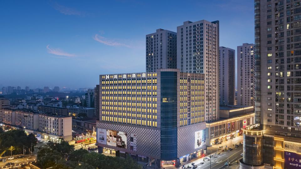 hongtu Hotel (Fengcheng River View Hotel, Pozi Street, hailing)