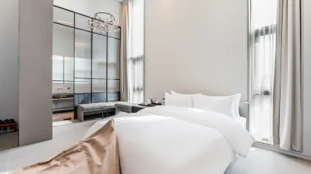 Hotel Libre Отели рядом с достопримечательностью «Saeng-Geumjib»