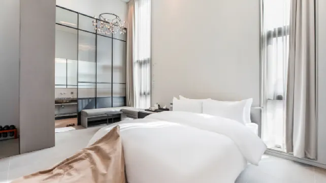 Hotel Libre