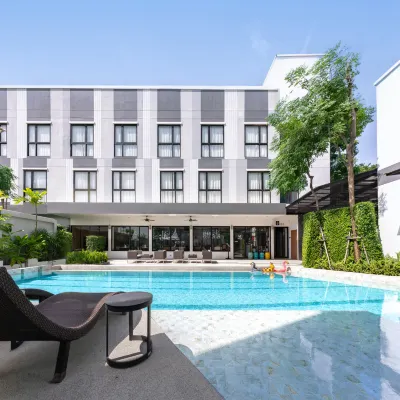 Gate43 Airport Hotel Hotels near Suvarnabhumi Airport