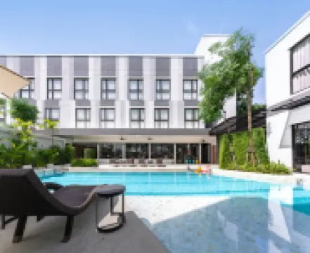 เกท 43 แอร์พอร์ต โฮเทล