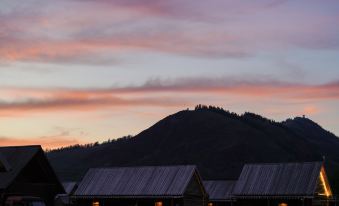 Zaishanjianye Homestay