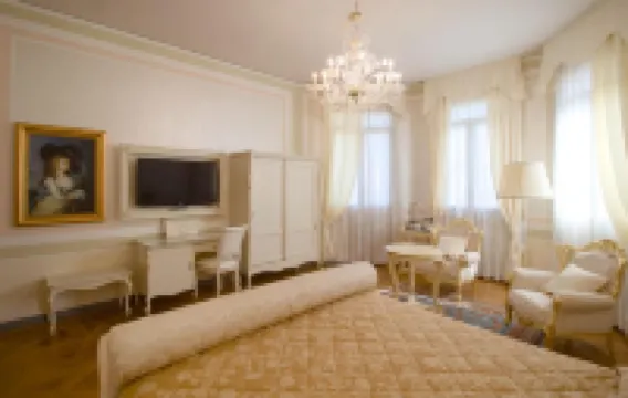 斯塔基別墅酒店