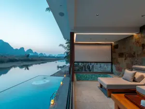 Riverside Paradise Hotel (Lijiang River Branch)