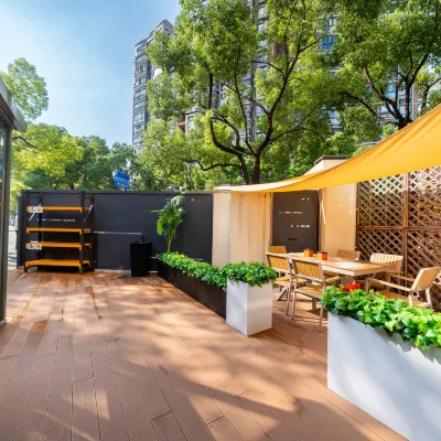 Shanghai Jinlanta Homestay Отели рядом с достопримечательностью «Торговый центр Kerry Parkside»