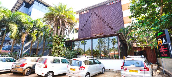 Hotel Meraden Opus Hotels in Anjuna