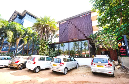 Hotel Meraden Opus Hotels in Anjuna