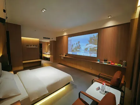 Lezhi Homestay (Zhongbo International Plaza)