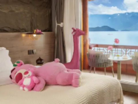 瀘沽湖泊居客棧 鹽源住宿飯店