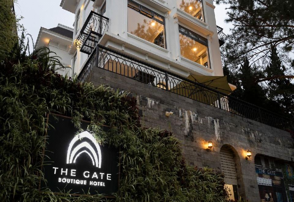 더 게이트 부티크 호텔 달랏의 모던한 외관