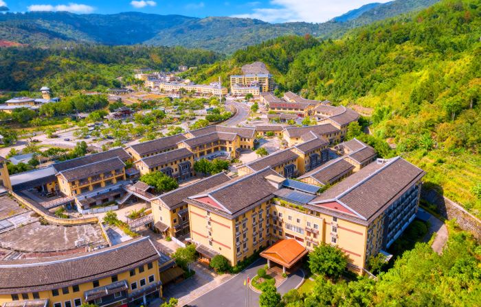 Fangyuan Holiday Hotel
