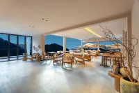 Yujian Mountain Snow Mountain Homestay