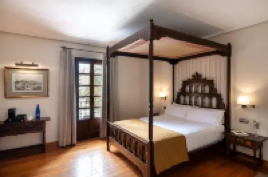 파라도르 데 칼라오라  호텔