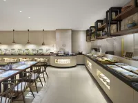 Rebecca Hotel (Xuchang Caowei Ancient Town Pangdonglai Times Square) - sarapan
