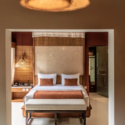 Seminyak Sanctuary Villa by Ini Vie Hospitality Отели рядом с достопримечательностью «Дельта Спа»