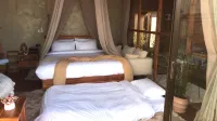 Le Doi - Boutique