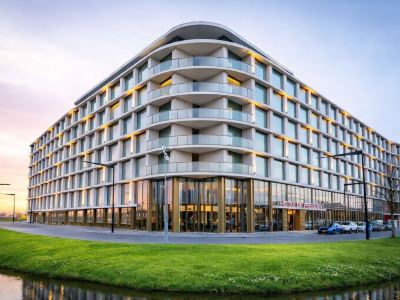 OZO Hotels de President Amsterdam Schiphol Airport.