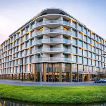 OZO Hotels de President Amsterdam Schiphol Airport. Отели в г. Хофддорп