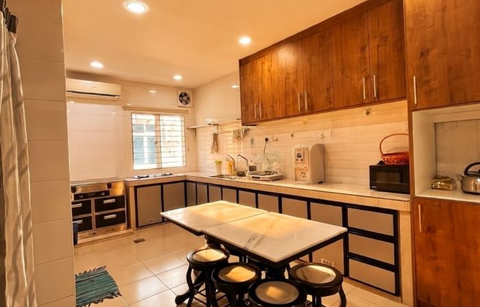 Sekinchan Spacious 2 and Half Storey Homestay 100m Walk to KFC 7 Eleven 24hr Clinic KTV BBQ