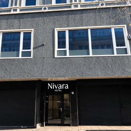 Nivara Hotel