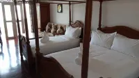 Lanna Inthan Hotel & Resort - balcony