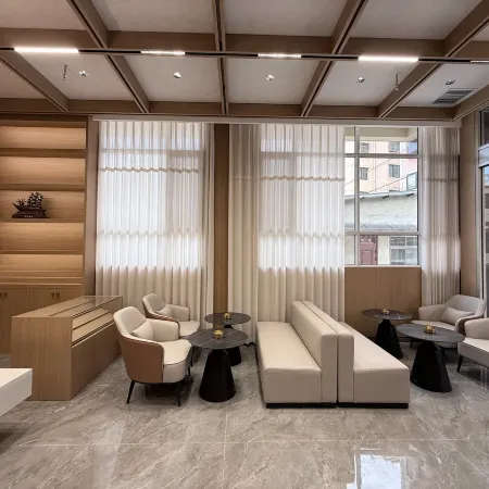 Minlan Hotel (Minzhou Nightless City)
