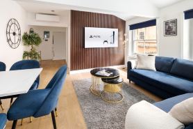LONDONERS - Sherlock's Home