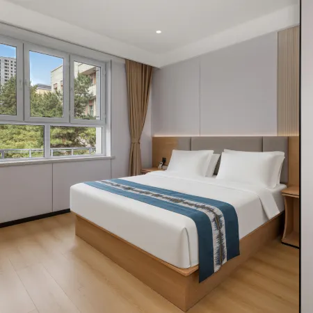 Kuitun Xuezhiyuan Business Hotel