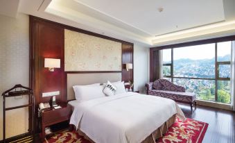 Phoenix Grand Hotel