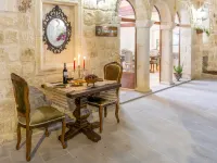 Zeydem Suites