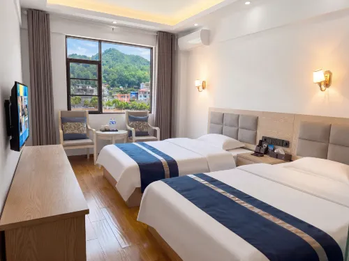 Zhongyuan Restaurant Hotel