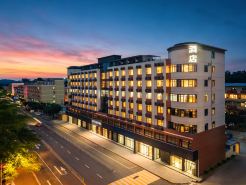 Chenji Hotel (Dongguan Guangming Middle School Dongcheng South Station Branch)