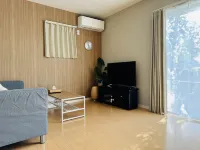 Tsuki House - parking