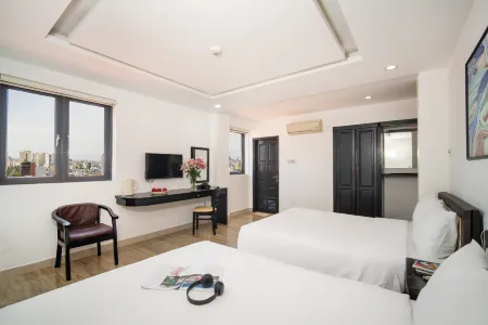 La Maison Danang Beach Hotel