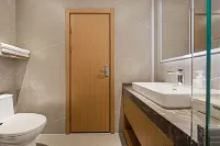 Taibai Restaurant Boutique Garden Hotel (West to Jining North Bus Station) - Scenic