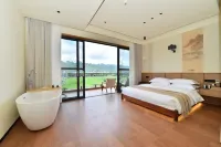 Fengzhong Yiyou Censhe Homestay (Xiana Hui Branch, Wanfenglin, Xingyi) - Balkon