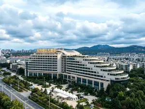 Rizhao Lanqiao Jinjiang Hotel (Wanpingkou Dongyi Town Branch)