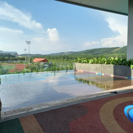 DanZaStay@BellSuite - nearby KLIA