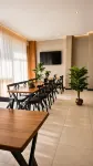 Flower Land Hotel - พร้อมอาหารเช้า